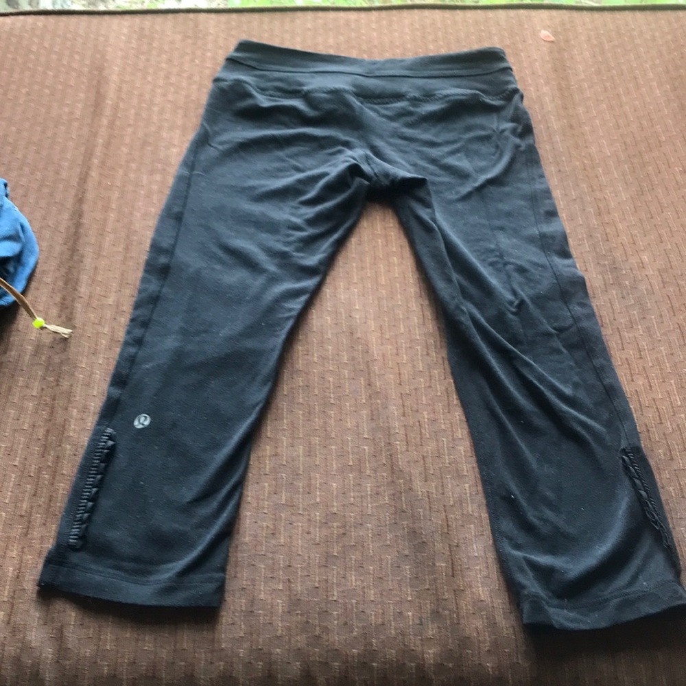 Lululemon capris